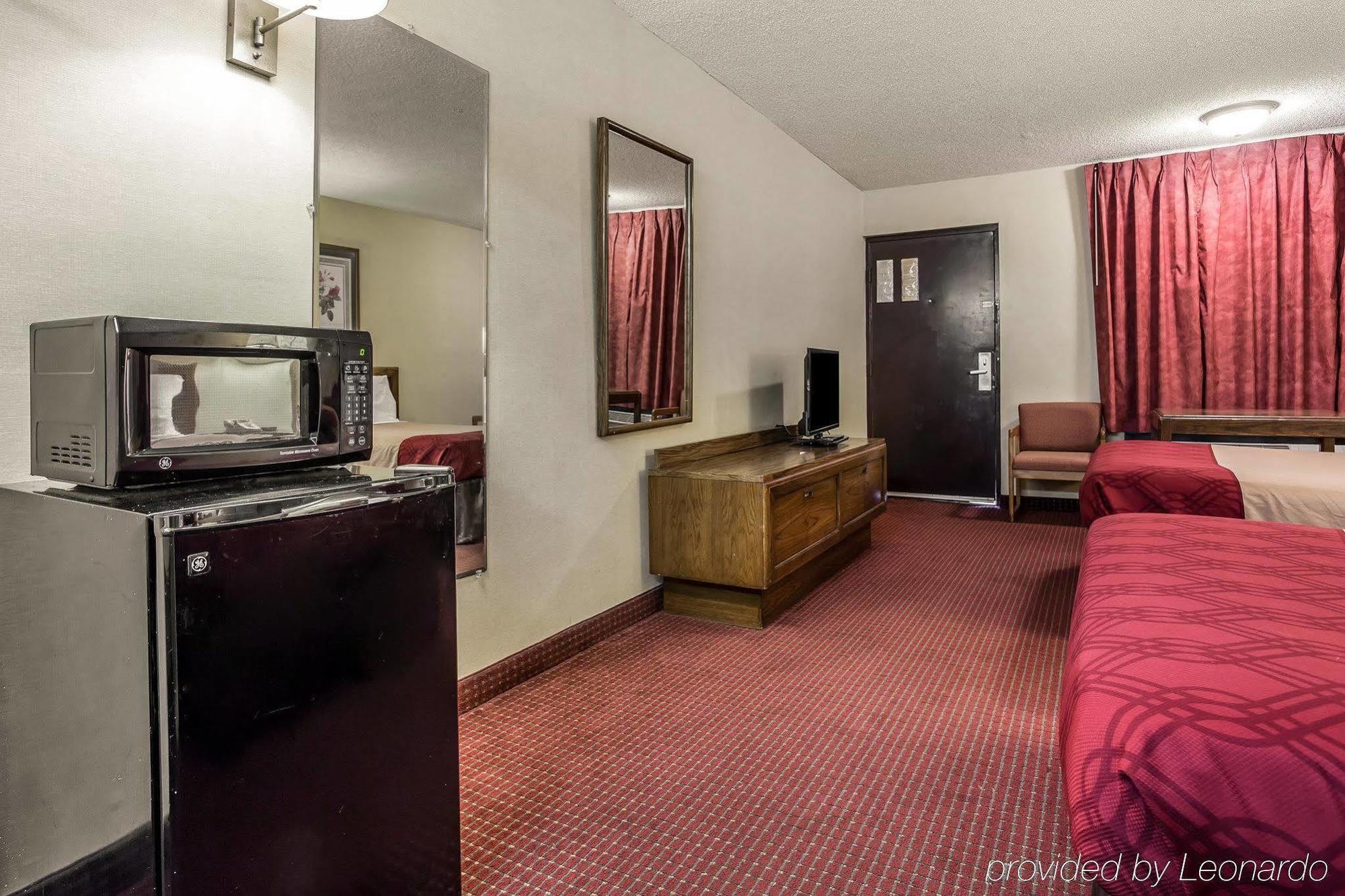 Econo Lodge Richburg Eksteriør bilde