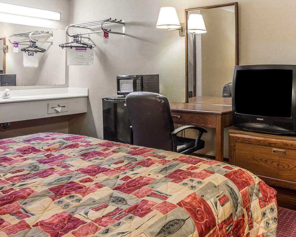 Econo Lodge Richburg Rom bilde